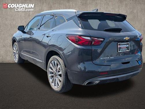 Iron Gray Metallic 2022 Chevrolet Blazer Premier