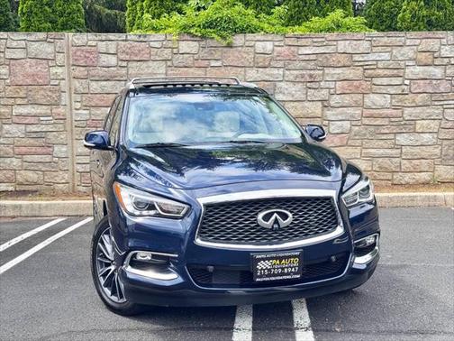 2017 INFINITI QX60 Base