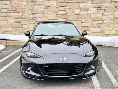2016 Mazda MX-5 Miata Club