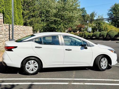 2020 Nissan Versa 1.6 S