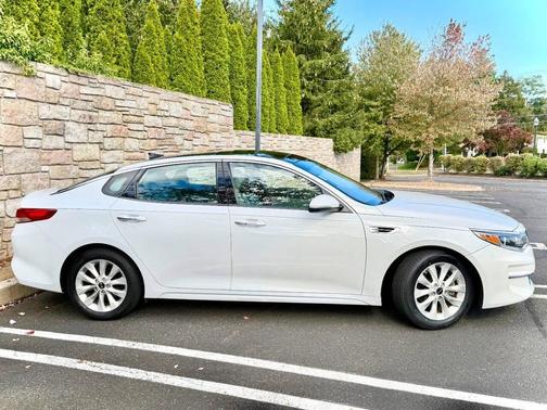 2016 Kia Optima EX