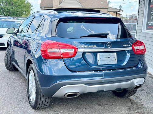 Blue 2019 Mercedes-Benz GLA 250 4MATIC