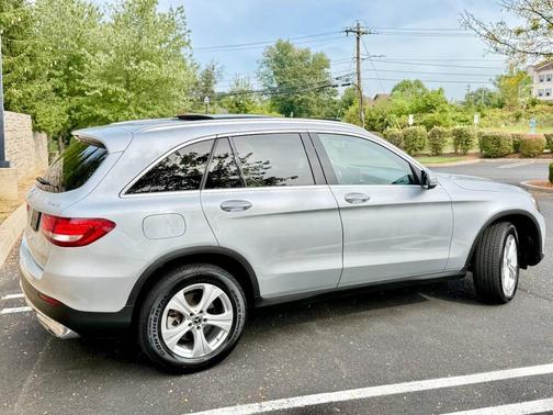 2018 Mercedes-Benz GLC 300 4MATIC