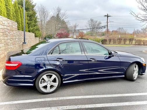 2011 Mercedes-Benz E-Class E 350 Sport 4MATIC AWD 4dr Sedan