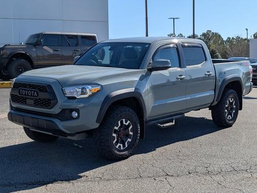 2022 Toyota Tacoma TRD OFF ROAD