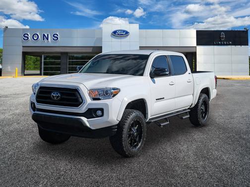 2023 Toyota Tacoma SR