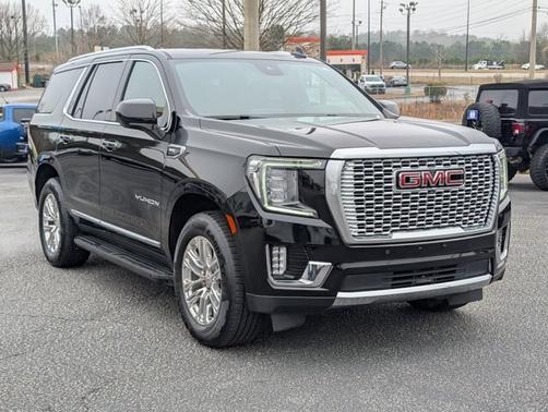 2023 GMC Yukon SLT