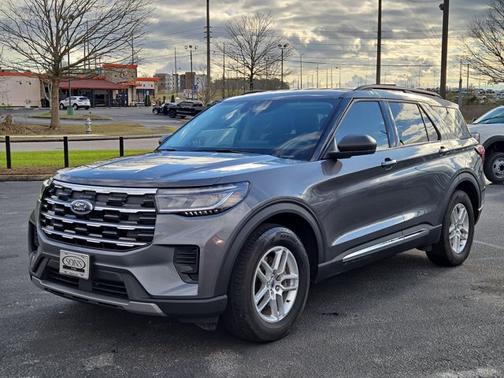 CARBONIZED GRAY METALLIC 2025 Ford Explorer ACTIVE