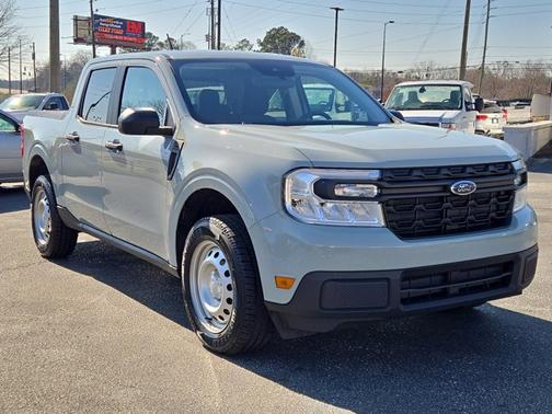 2023 Ford Maverick XL