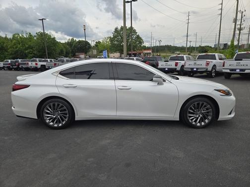 White Pearl 2024 Lexus ES 350 ULTRA LUXURY