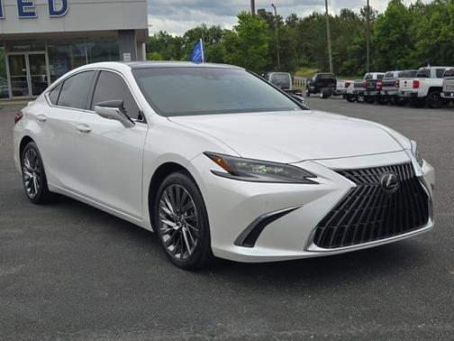 White Pearl 2024 Lexus ES 350 ULTRA LUXURY