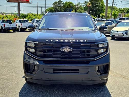 AGATE BLACK METALLIC 2025 Ford Expedition ACTIVE