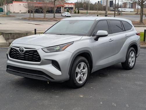 2022 Toyota Highlander L