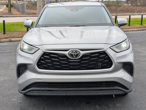 2022 Toyota Highlander L