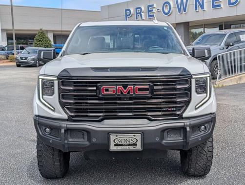 2023 GMC Sierra 1500 AT4X