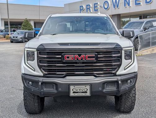 2023 GMC Sierra 1500 AT4X