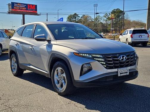 2024 Hyundai TUCSON SE