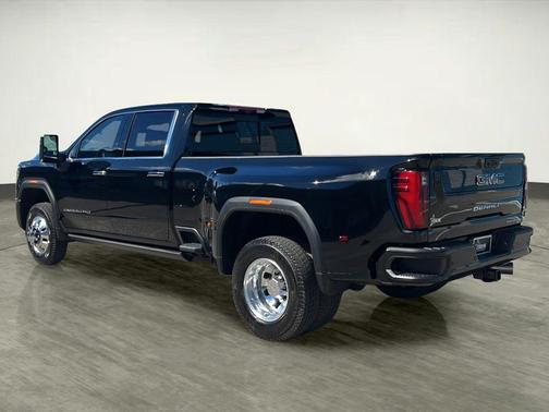 2026 GMC Sierra 3500 Denali