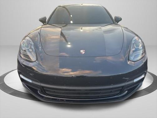 2018 Porsche Panamera 4S