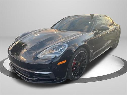 2018 Porsche Panamera 4S