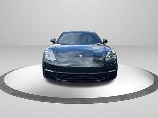 2018 Porsche Panamera 4S