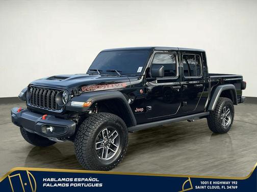 Black Clearcoat 2025 Jeep Gladiator Mojave 4x4