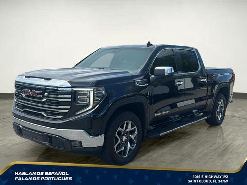 Onyx Black 2022 GMC Sierra 1500 SLT