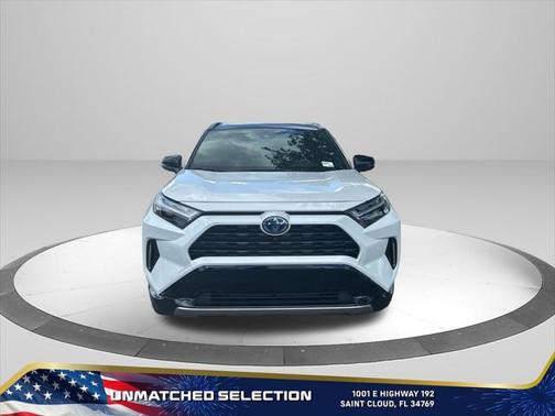 2024 Toyota RAV4 Hybrid SE