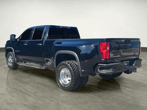 2022 Chevrolet Silverado 3500 High Country