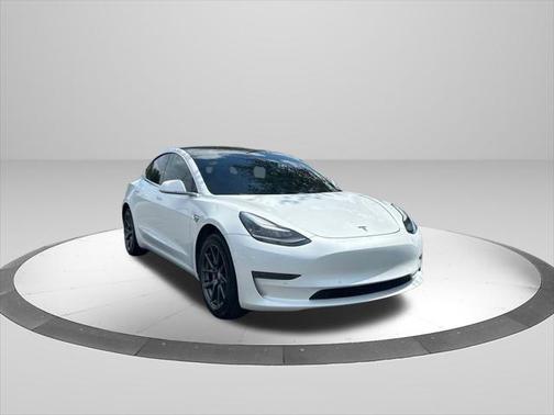 2019 Tesla Model 3 Standard Range