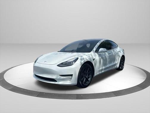2019 Tesla Model 3 Standard Range