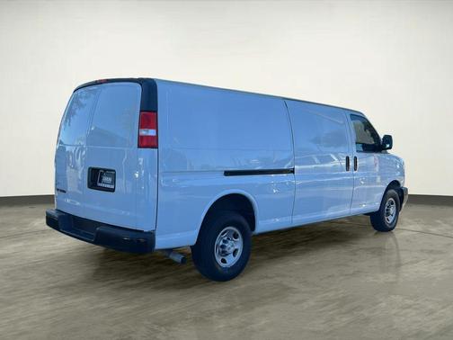 2023 Chevrolet Express 2500 RWD 2500 Extended Wheelbase WT