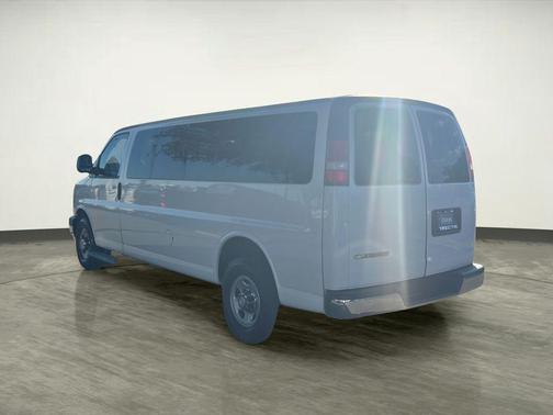 2018 Chevrolet Express 3500 LT