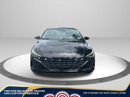 2023 Hyundai ELANTRA Limited