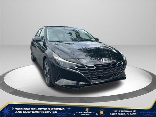 2023 Hyundai ELANTRA Limited