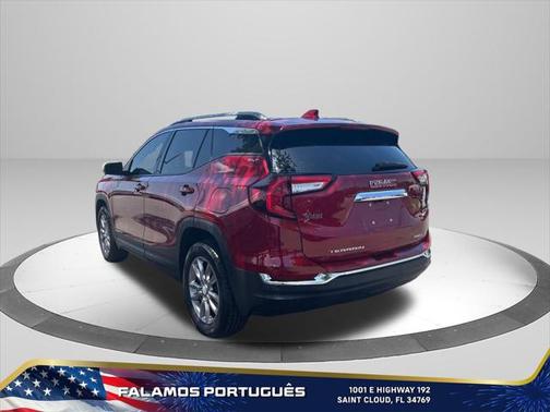 2024 GMC Terrain SLT