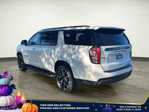 2023 Chevrolet Suburban RST