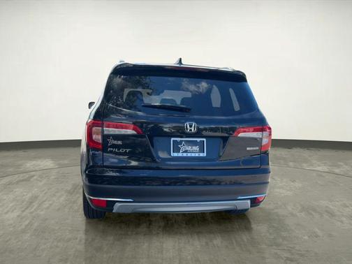 2020 Honda Pilot Touring 8-Passenger