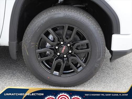 2025 GMC Sierra 1500 Elevation