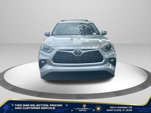 2023 Toyota Highlander LE