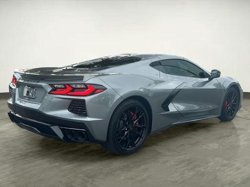 2024 Chevrolet Corvette Stingray w/2LT