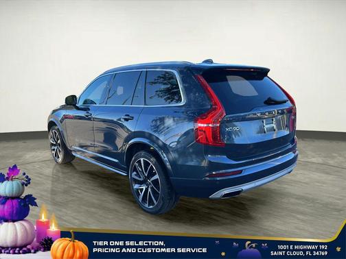 2020 Volvo XC90 T6 Momentum