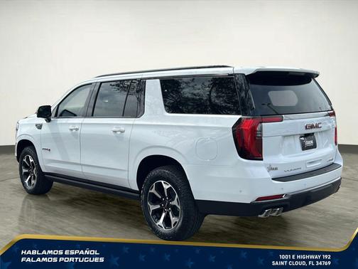Summit White 2026 GMC Yukon XL 4WD AT4