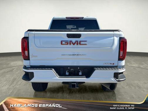 2022 GMC Sierra 2500 AT4