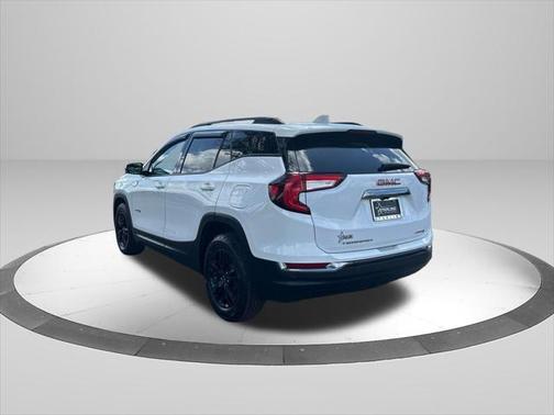 2022 GMC Terrain AWD AT4