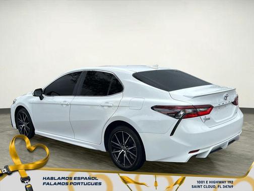 2024 Toyota Camry SE