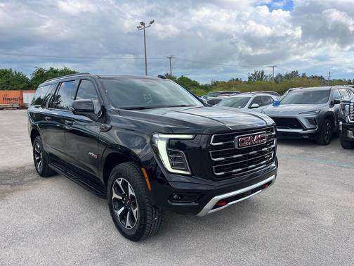 2026 GMC Yukon XL 4WD AT4
