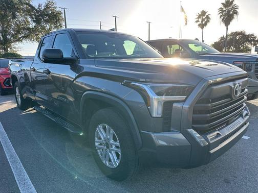 2022 Toyota Tundra SR5