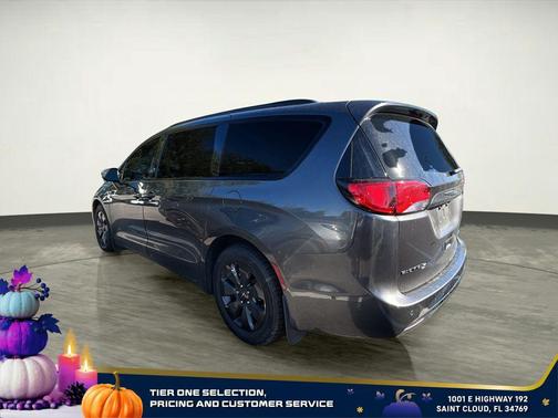 2019 Chrysler Pacifica Hybrid Limited