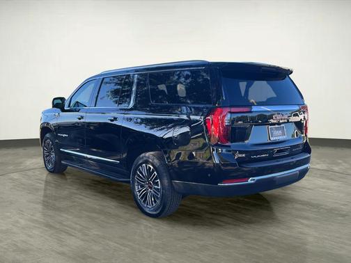 2026 GMC Yukon XL 2WD Elevation